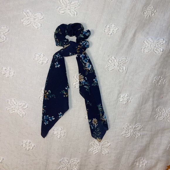 Hair Scarf / Scrunchie Lot